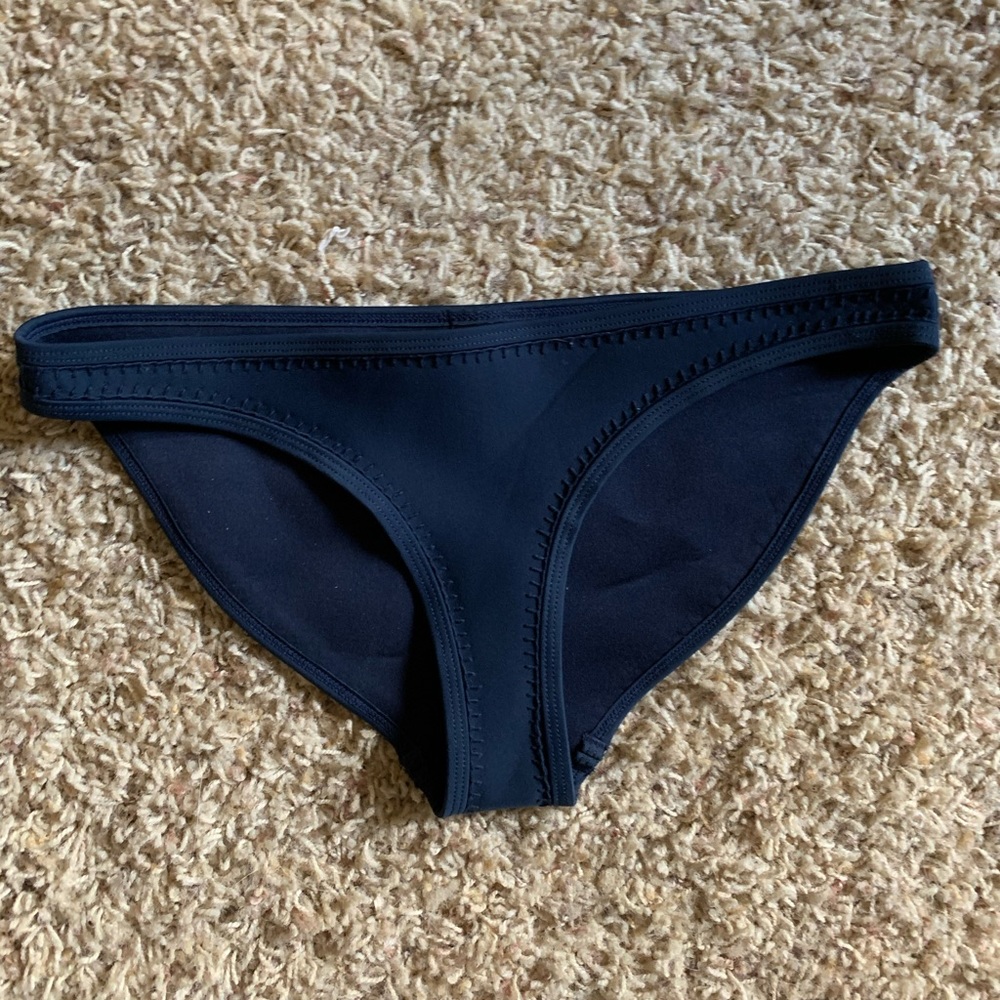 🌟 triangl bikini bottom 🌟